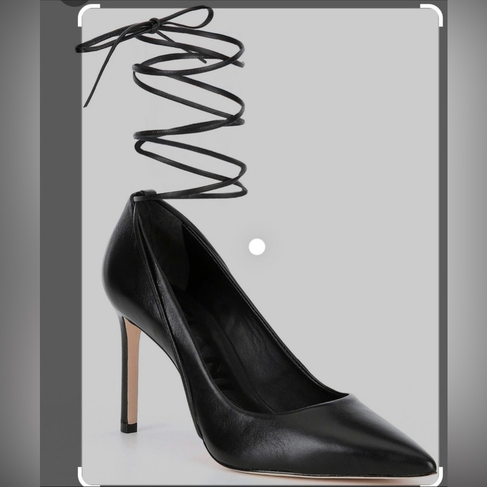 COPY - COPY - Brand new Antonio Melani lace up pump